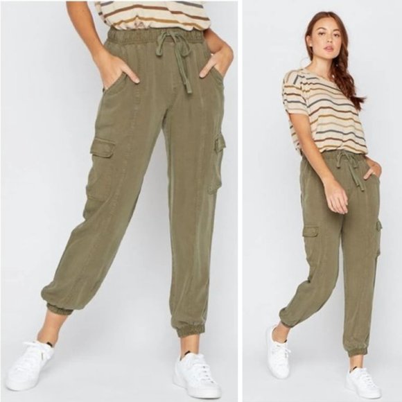 Thread & Supply Pants - NWT Thread & Supply 100% Tencel High Waisted Cargo Jogger Pants Olive Green - XS